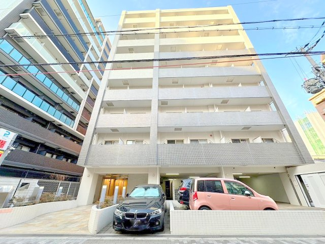 パークフラッツ新大阪の外観
