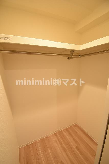 セレニテ堺筋本町リアンの収納