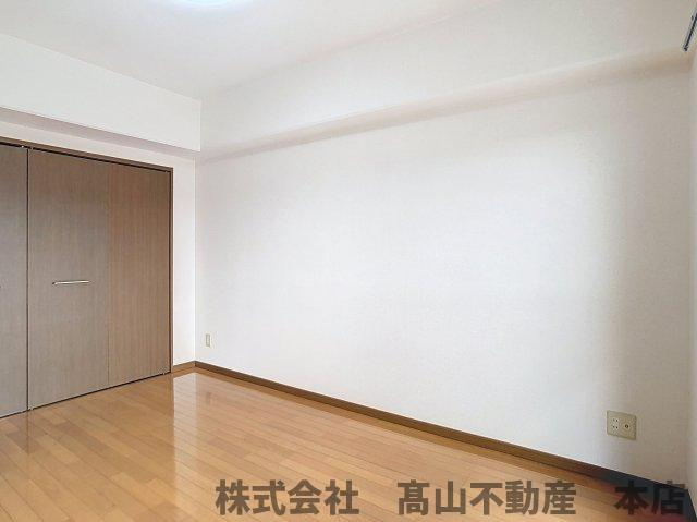 宗像市石丸１丁目の賃貸マンションの洋室