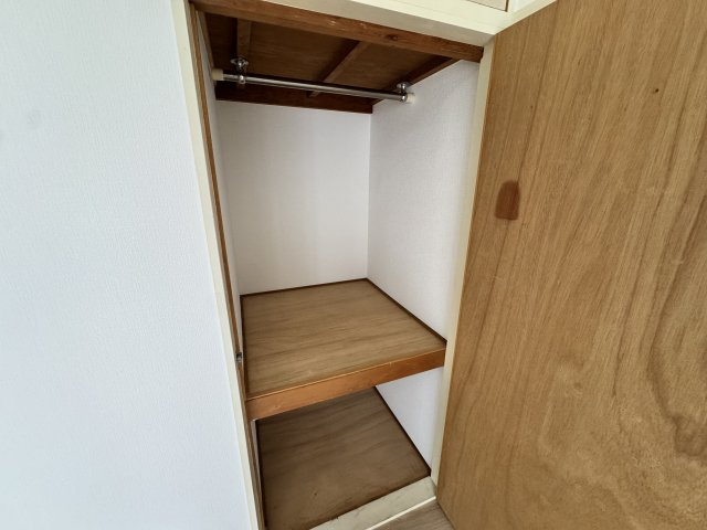 エメラルドマンシヨン三萩野の収納