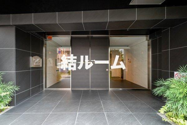 練馬区向山２丁目の賃貸マンションのエントランス