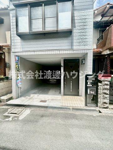 門真市岸和田3丁目一戸建のエントランス