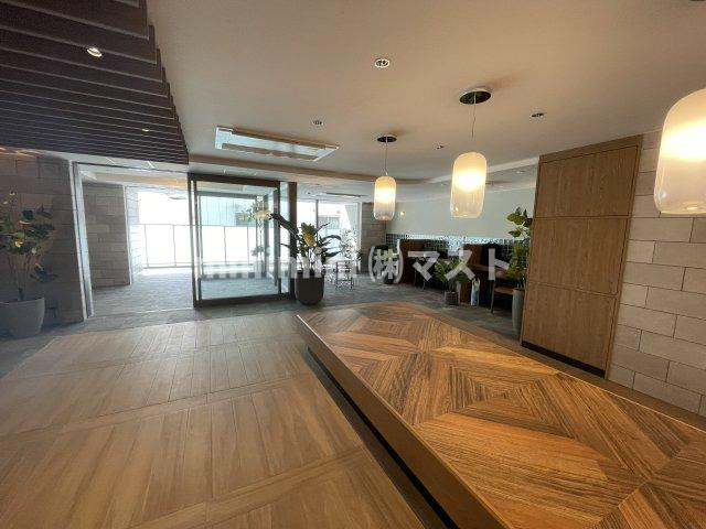 大阪市西区阿波座１丁目の賃貸マンションのロビー