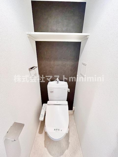 大阪市西区江戸堀３丁目の賃貸マンションのトイレ