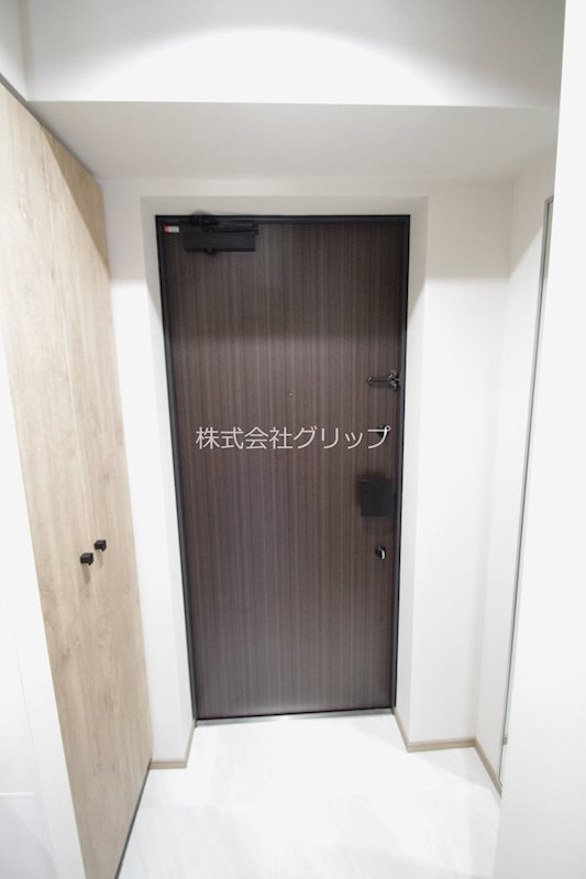 Le'a横濱アネックスの玄関