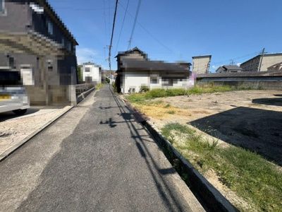 【前面道路含む現地写真】 | 加守町１丁目　売土地 | 閑静な住宅街で叶える穏やかな新生活をここではじませんか♪