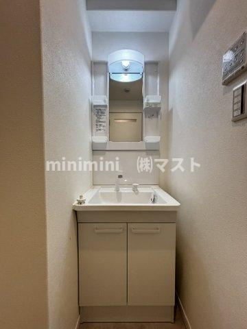 大阪市港区市岡１丁目の賃貸マンションの洗面所