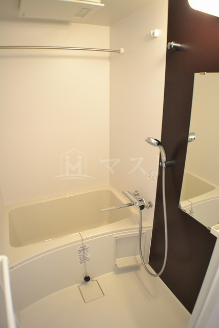 大阪市港区南市岡３丁目の賃貸マンションの浴室