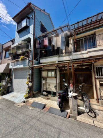 四条畷市中野新町の前面道路含む現地写真|収益物件多数取り扱いしておりますので、まずはお気軽にご連絡ください。