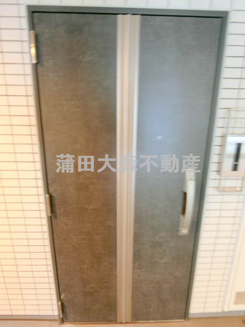 アイル　グランディール蒲田の玄関