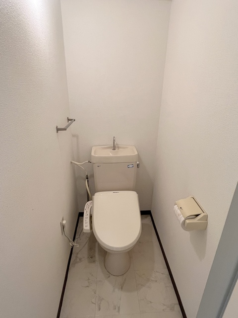 シャトー上清戸のトイレ