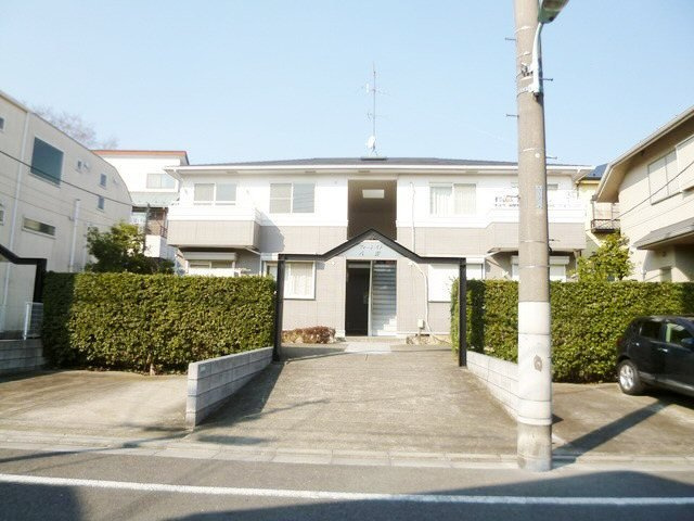 フォーレスト八雲の外観