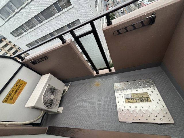 吹田市江坂町１丁目の店舗事務所
