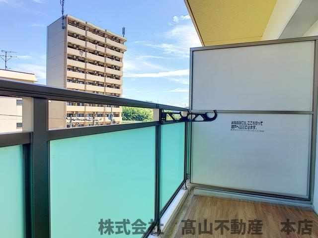 宗像市石丸３丁目の賃貸マンションのバルコニー