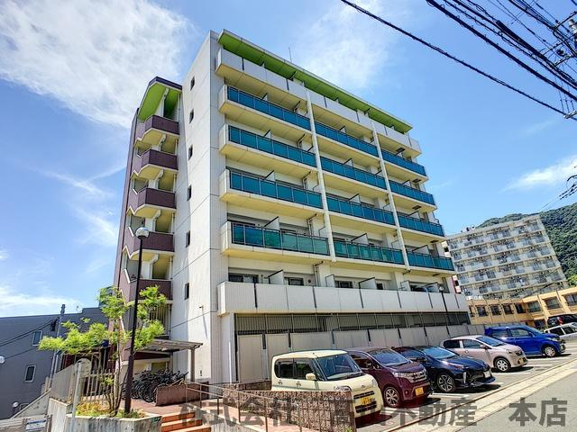 宗像市石丸３丁目の賃貸マンション