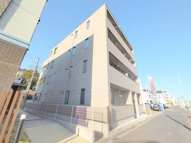 キャトルセゾンのエントランス