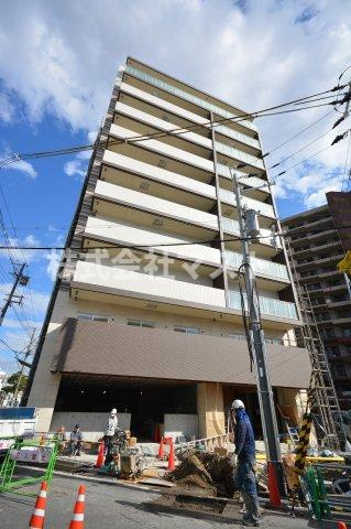 セオリー大阪ルチアの外観