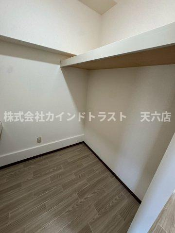 プレ・デュ・シャトーIIの収納|小物を収納するのに便利です