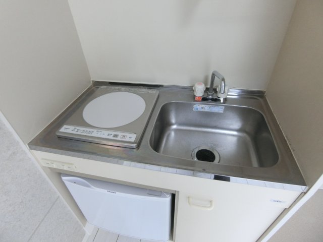 オリエンタル新丸子Ⅲのキッチン|他のお部屋の参考写真となります。