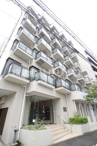 ペガサスマンション白楽の外観