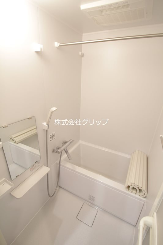 ペガサスマンション白楽の浴室