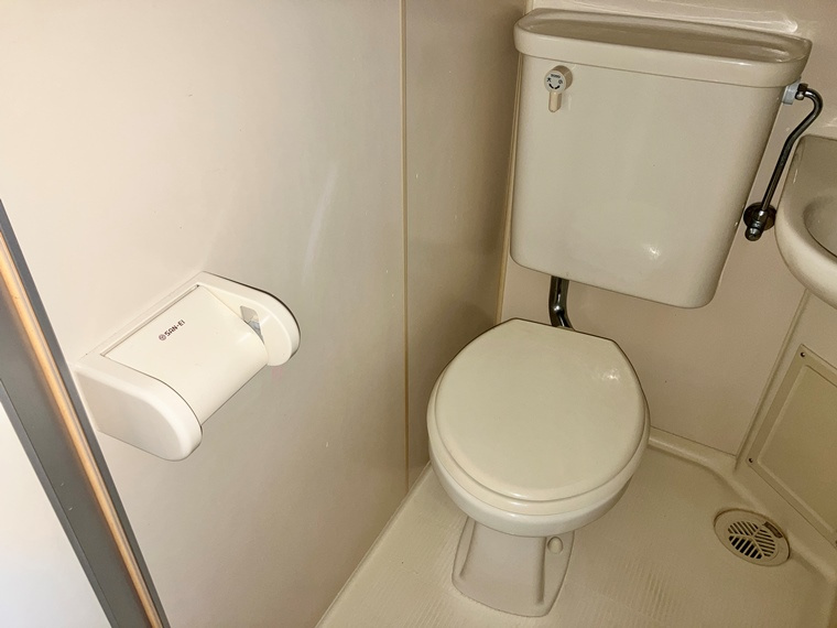 ロンスター三軒茶屋のトイレ|落ち着いたトイレです