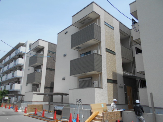大阪市東淀川区西淡路３丁目のアパート