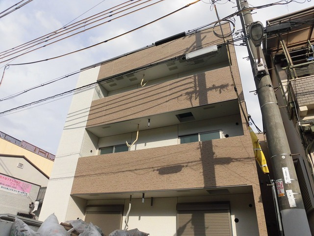 大阪市東淀川区淡路５丁目のアパート