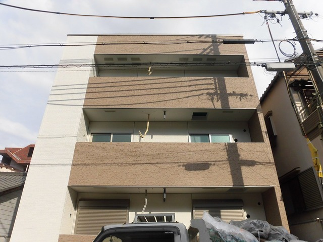 大阪市東淀川区淡路５丁目のアパート
