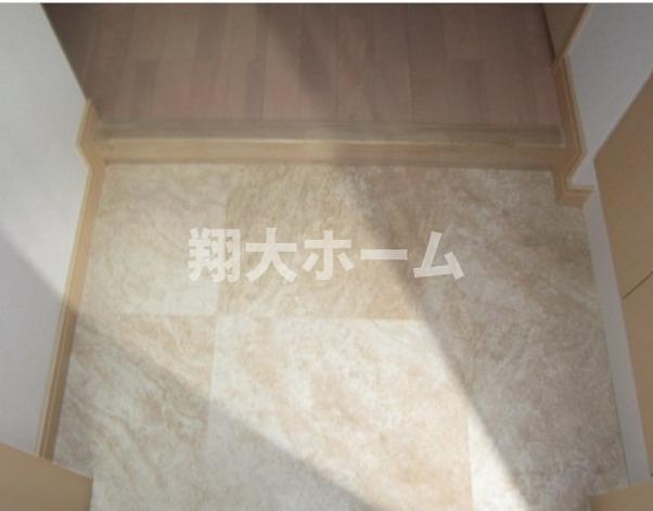レクレドール豊洲の玄関
