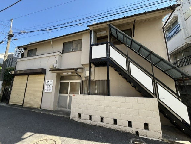 ハイツ西川の外観|外はこのようになっています