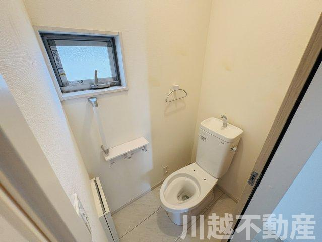 陽当たりの良い通り沿い　前面道路が広く車の出し入れ楽々のトイレ|※8月中にリフォーム・清掃を行います※