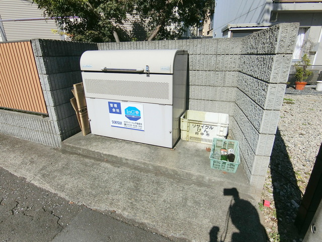 紅葉丘パークサイドヴィラⅠのその他共用部分|★敷地内専用ストッカーもあります★