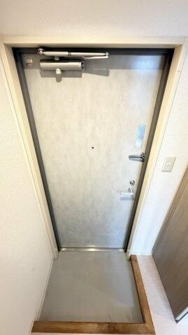 グランマーレ早稲田の玄関