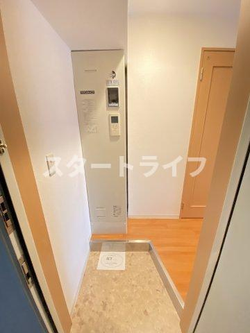 大阪市東淀川区東中島２丁目の賃貸マンションの玄関