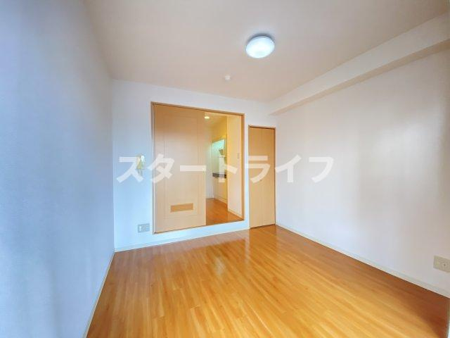 大阪市東淀川区東中島２丁目の賃貸マンションの寝室