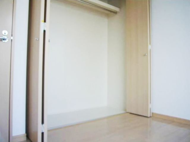 ＦＬＡＸ鷹番の収納