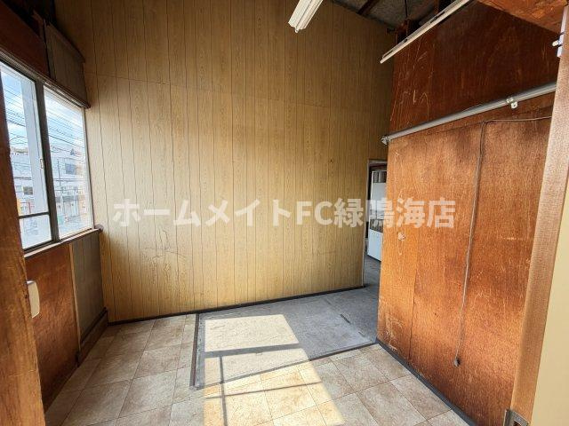 白雲町店舗の内装|倉庫スペース