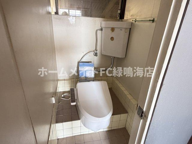 白雲町店舗のトイレ|２階中央部