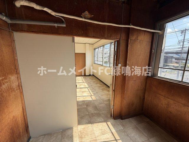 白雲町店舗の内装|２階中央部