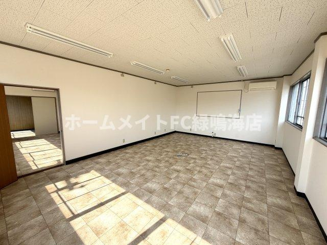 白雲町店舗の内装