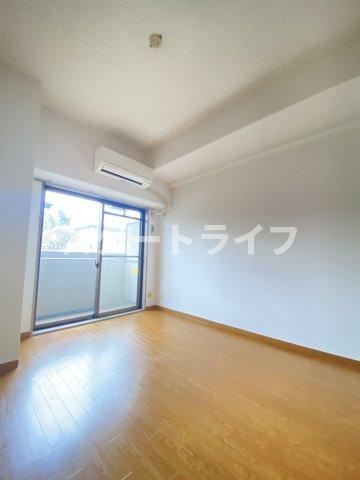 大阪市東淀川区西淡路１丁目の賃貸マンションの寝室