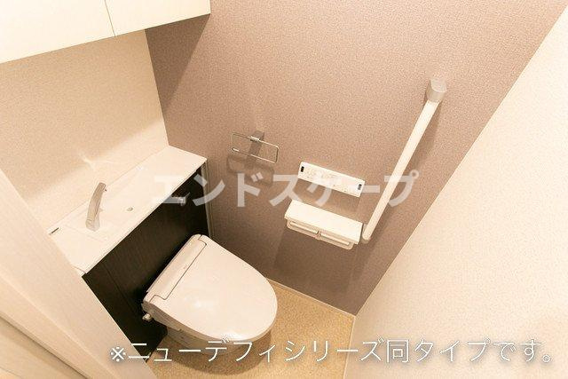 グランヴェールのトイレ|高崎、前橋のお部屋探しはエンドスケープまで！お客様の理想お聞かせ下さい♪