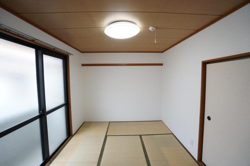 サンシャイン上穂の和室