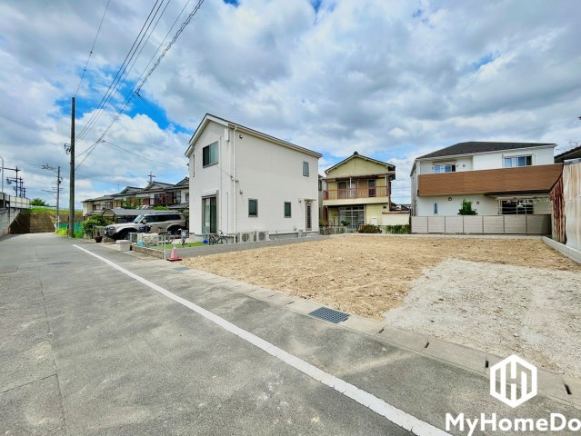 北区喜惣治2丁目の前面道路含む現地写真
