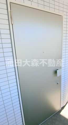 タスキリシェス大森の玄関