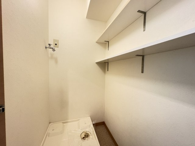 マンションニューヨーク医大東の洗面所
