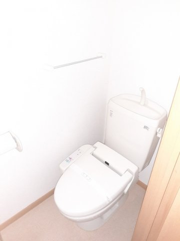 【トイレ】 | グランデｙ　Ｂ | 落ち着いたトイレです