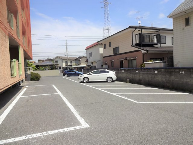 【駐車場】 | コーポ瀬戸内 | カースペースがあります