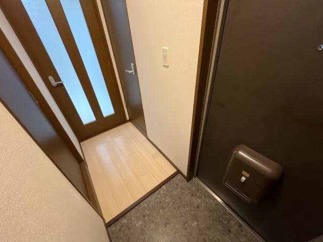 【玄関】 | ロイヤルハイツ藤田 | 玄関